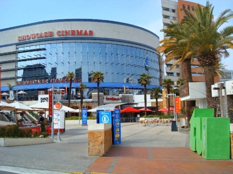 fachada almacenes paris parque arauco