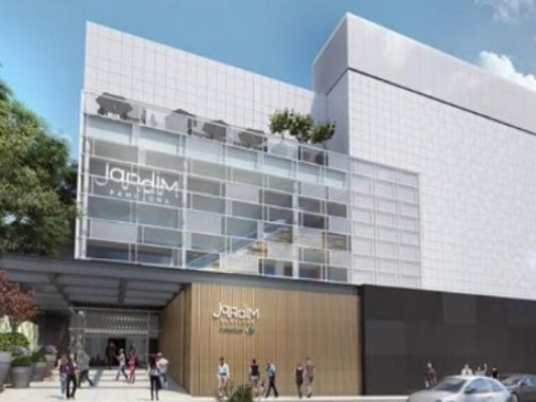 fachada moderna edificio avenida peru plaza