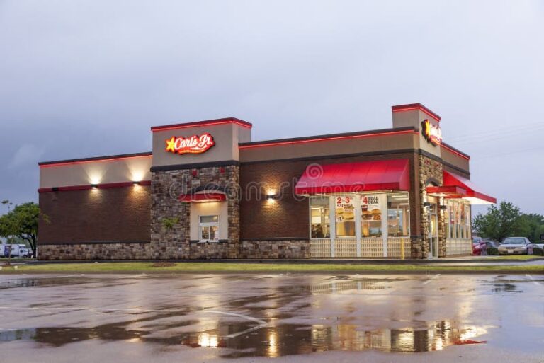 fachada restaurante carls jr parque arauco