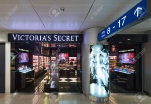 fachada tienda victorias secret mall plaza oeste
